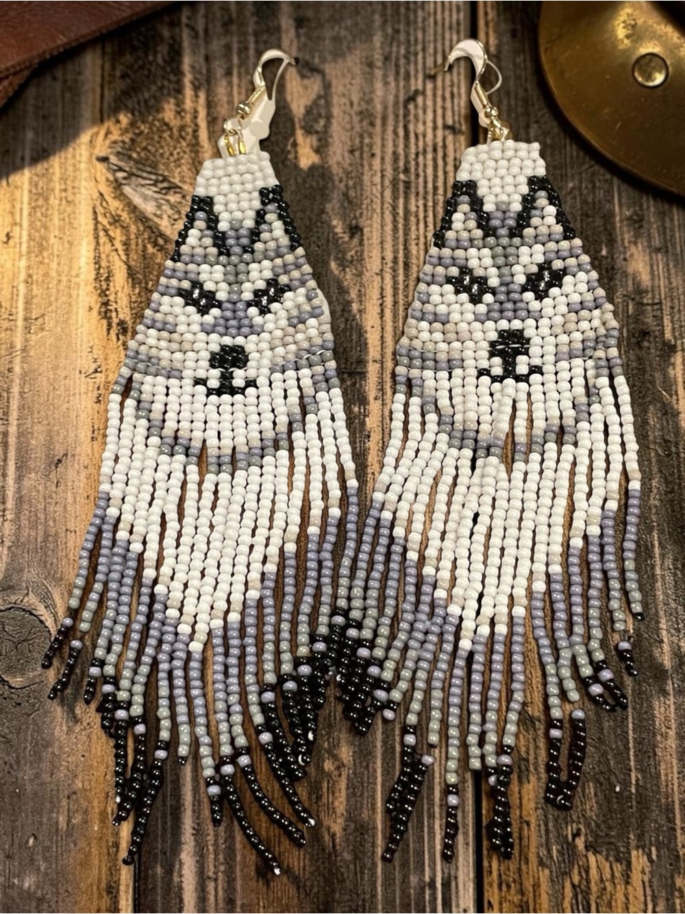 🆕 Handmade - Native American - Artisan - Glass Beaded - Wolf - Fringe Earrings